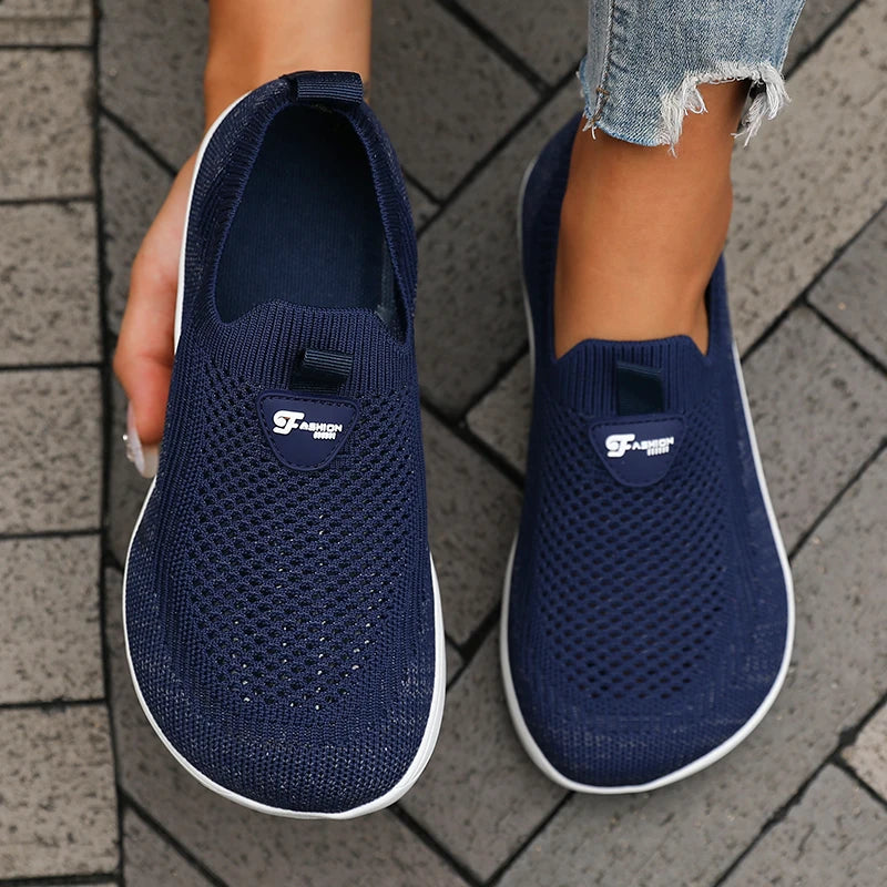 Scarpe Slip-On Donna a Punta Larga in Maglia Morbida
