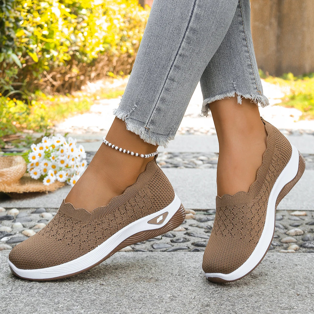 Sneakers Slip-On Donna in Maglia con Suola Rialzata