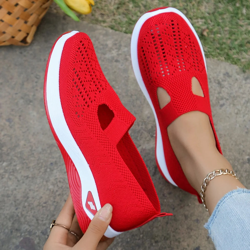 Sneakers Slip-On Donna Traforate in Maglia Traspirante