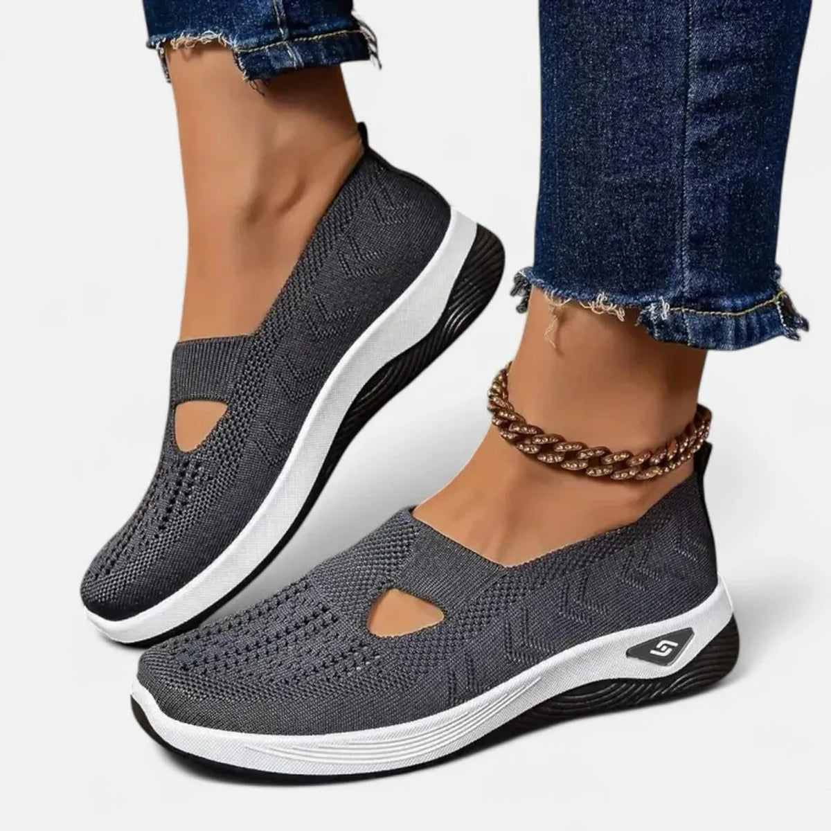 Scarpe slip-on donna in mesh grigio scuro