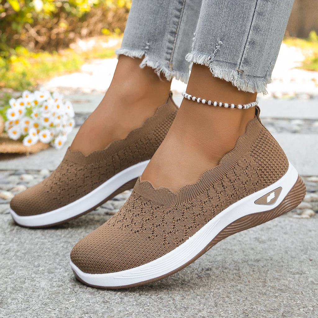 Sneakers Slip-On Donna in Maglia con Suola Rialzata