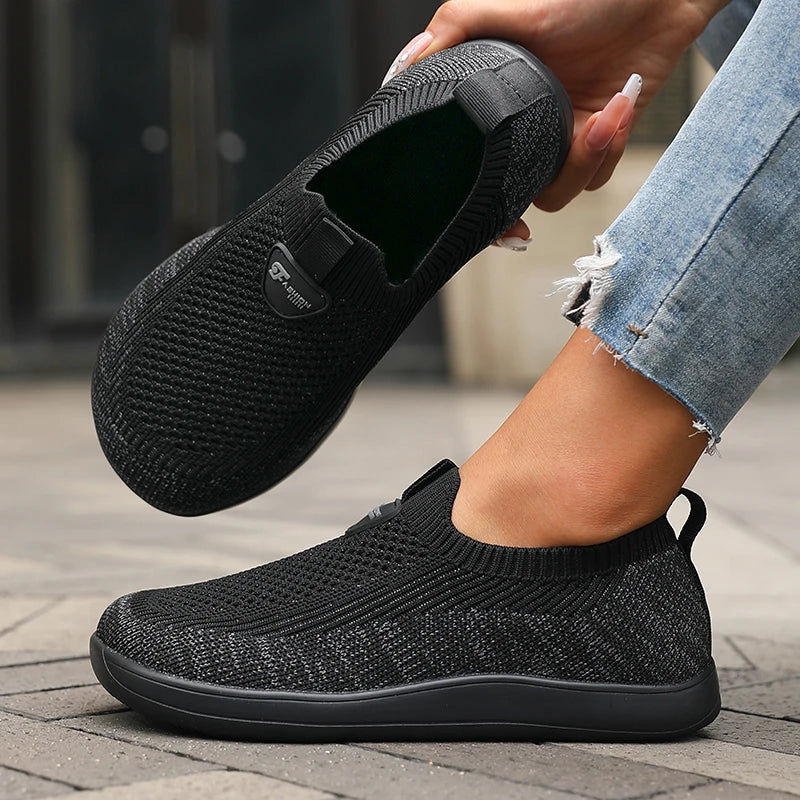 Scarpe Slip-On Donna a Punta Larga in Maglia Morbida
