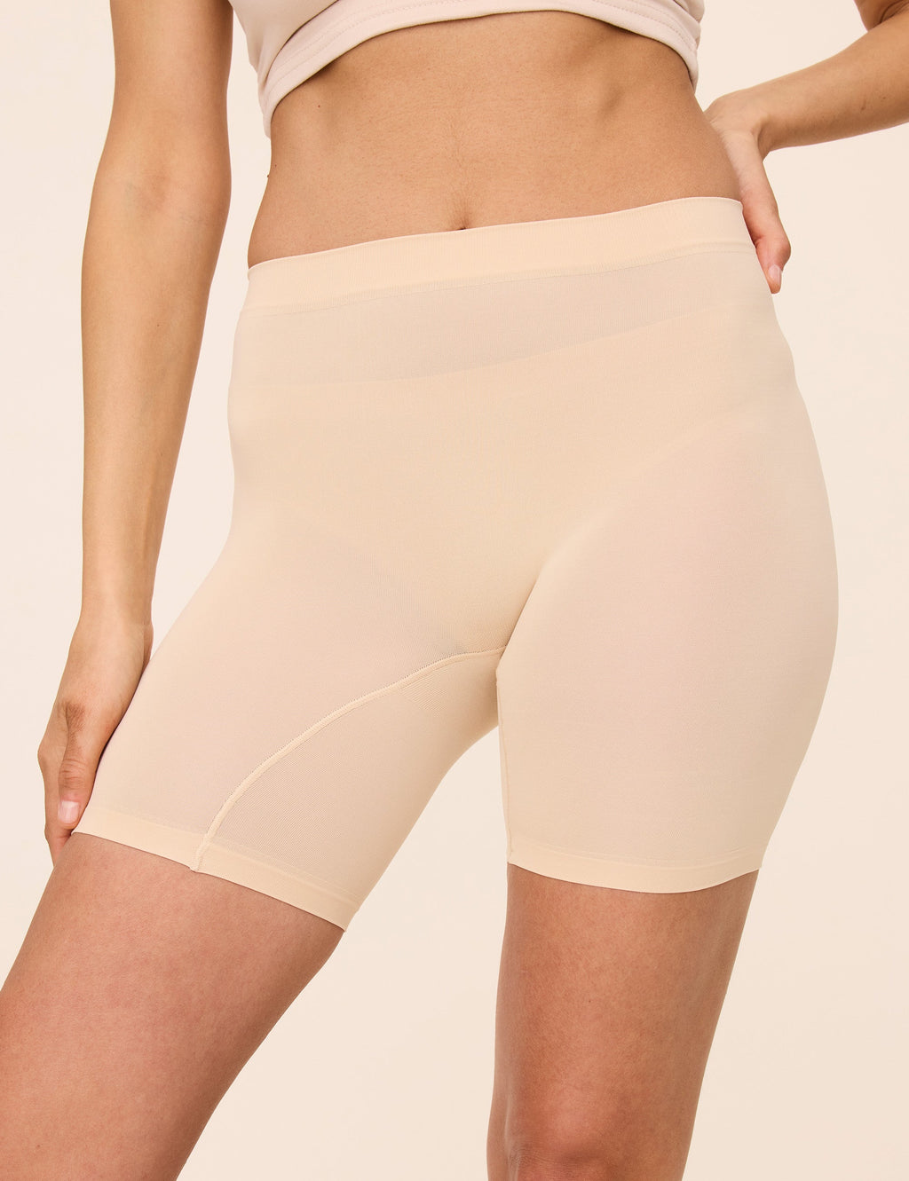 Short rinfrescante 5" – Beige