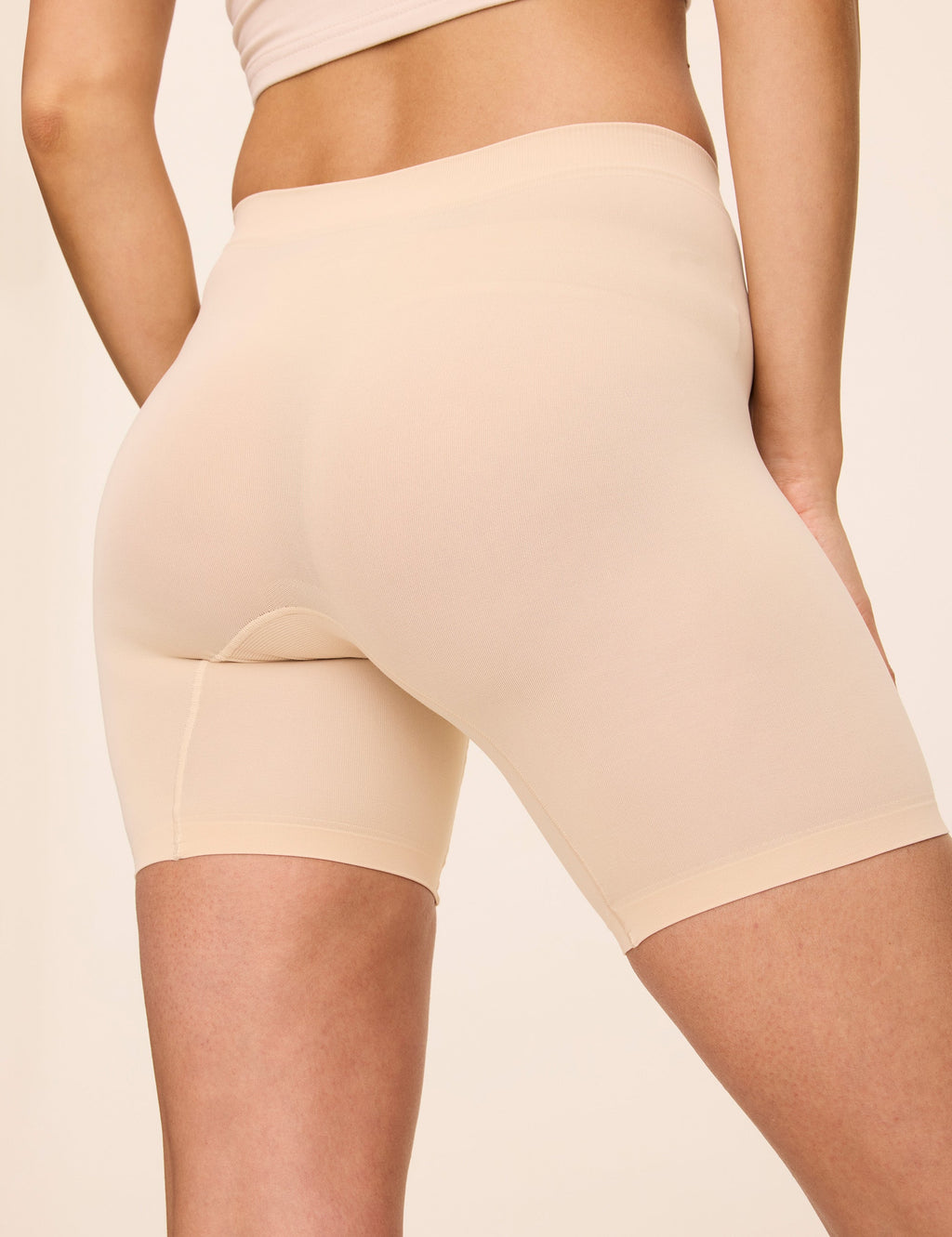 Short rinfrescante 5" – Beige