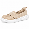 Scarpe Donna a Pianta Larga con Chiusura a Strappo